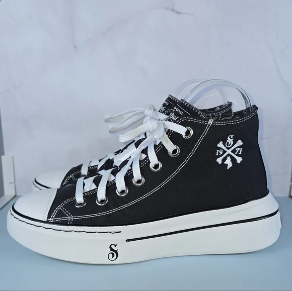 Sketchers x Snoop DoggSnoop One Doggy Bones High Top Canvas Sneakers NWT
